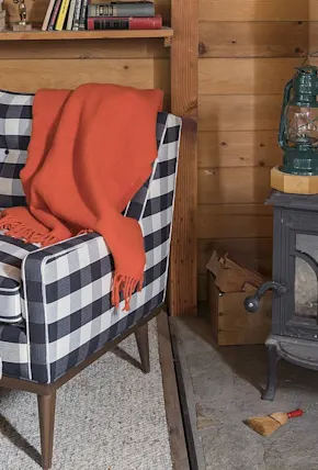 The 11 Best Fuzzy Blankets and Throws for Your Home