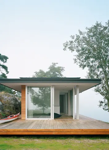25 Dreamy Modern Cabin Designs From Around the Globe