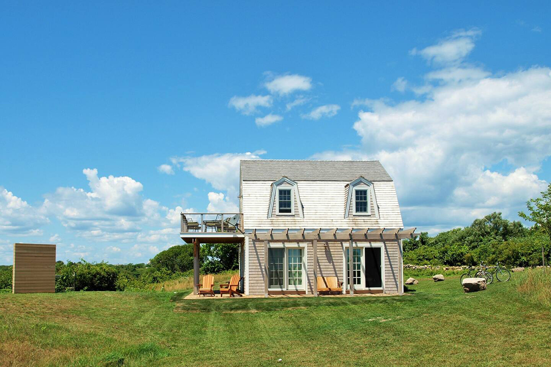 The 9 Best Rhode Island Beach Rentals On Airbnb | 2023 | Field Mag