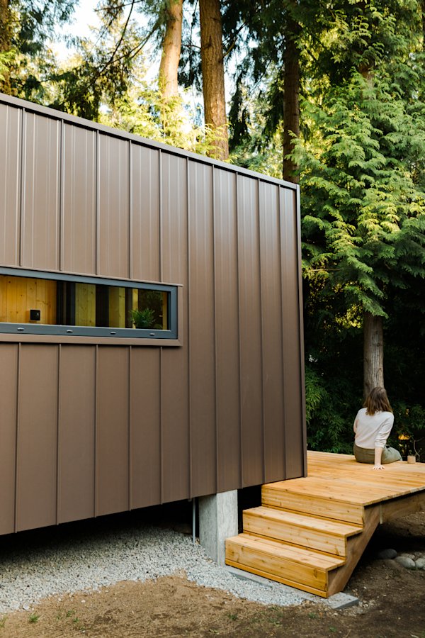 Aux-Box-Cabin-Fieldmag-1