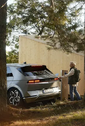 Hyundai Introduces an EV-Powered Cabin in the Woods of Sweden