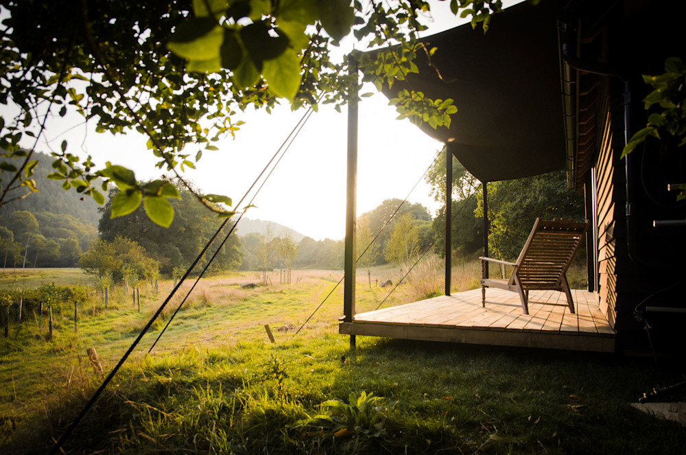 Out-Valley-Oak-Cabin-3-porch