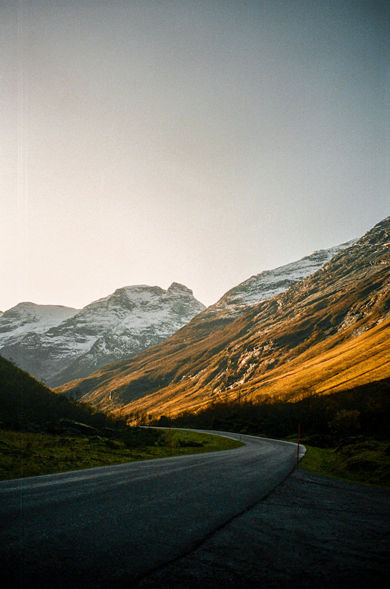 Brandon-Herrell-Norway-Fjords-7