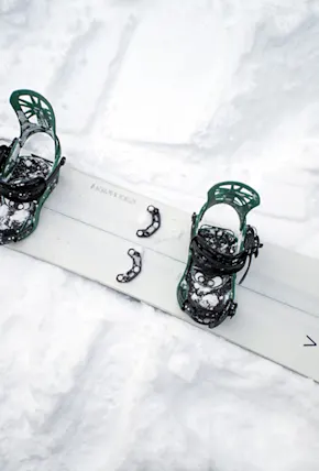Gear Review: 2021 Union Expedition Splitboard Bindings & Skins