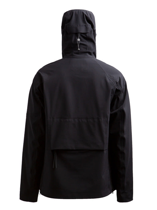 Outlier-Ecstasy-inthe-Rain-Jacket-7