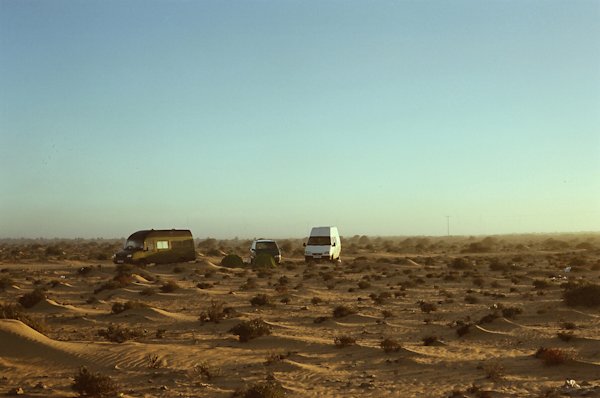 Dane-Faurschou-Sahara-Surf-11
