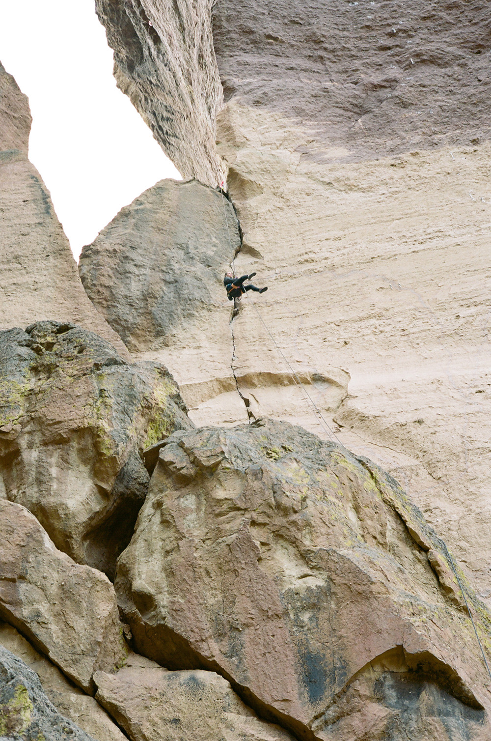 Vic-Garcia-Smith-Rock-13
