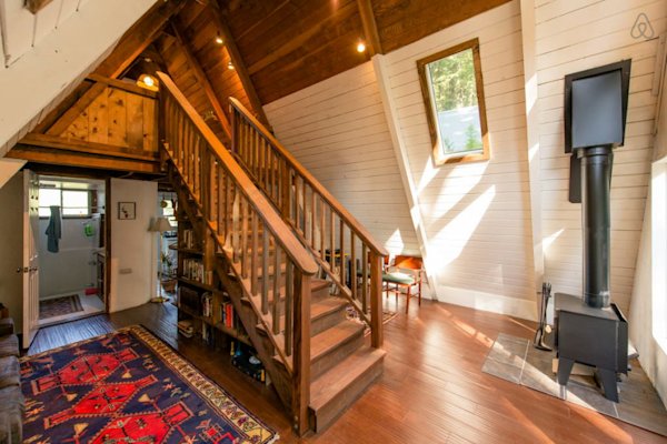 A-Frame-AirBNB-4