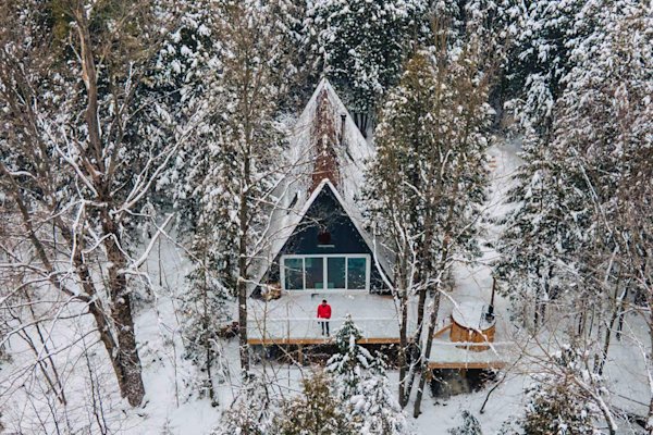 ontario-cabin-rentals-back-to-the-cabin-aframe