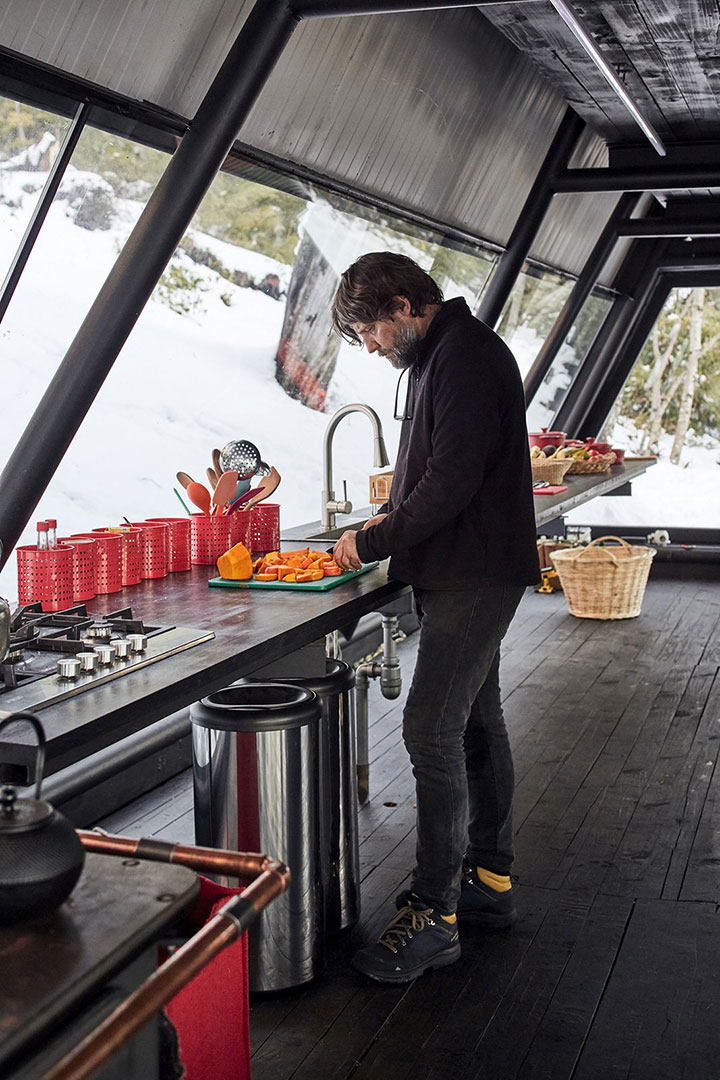 Chile-Prism-Black-Aframe-Cabin-Fieldmag-4