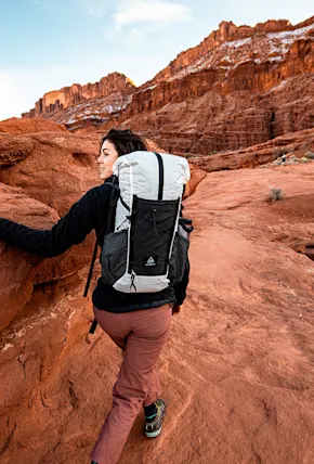 Hyperlite Mountain Gear Elevate 22, a Pack Fast & Light Trail Travel