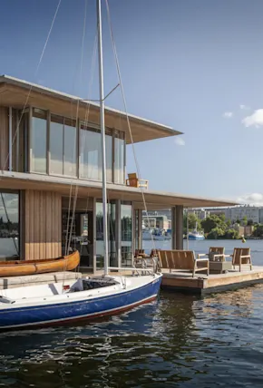 Olson Kundig's Floating Water Cabin Redefines the Urban Houseboat