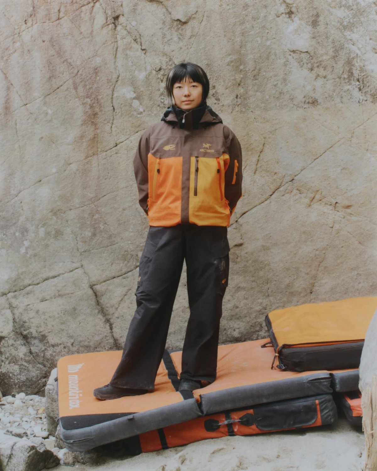 arcteryx-beams-25-theta-ar