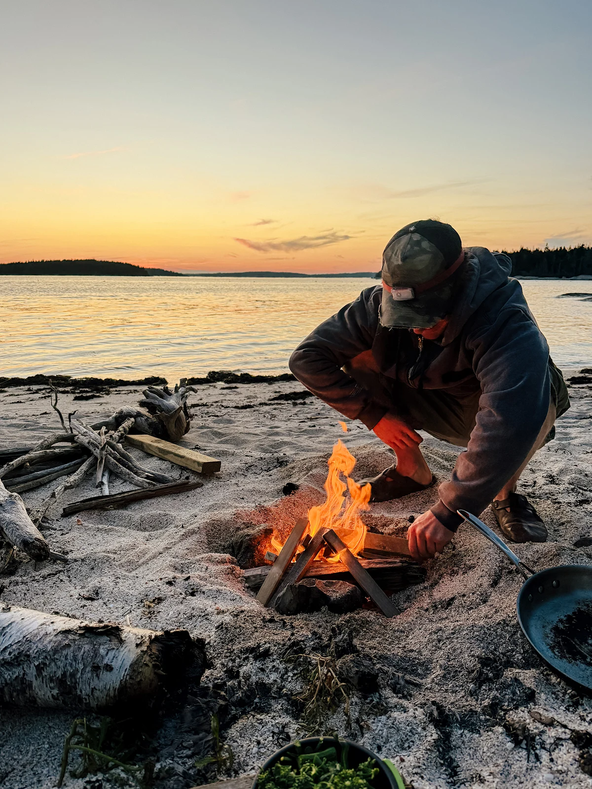 leah-balagopal-maine-island-trail-kayaking-beach-fire-2