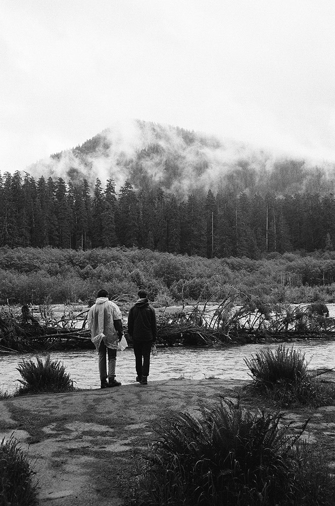 Nash-Rood-Rialto-Beach-BW-Fieldmag-3