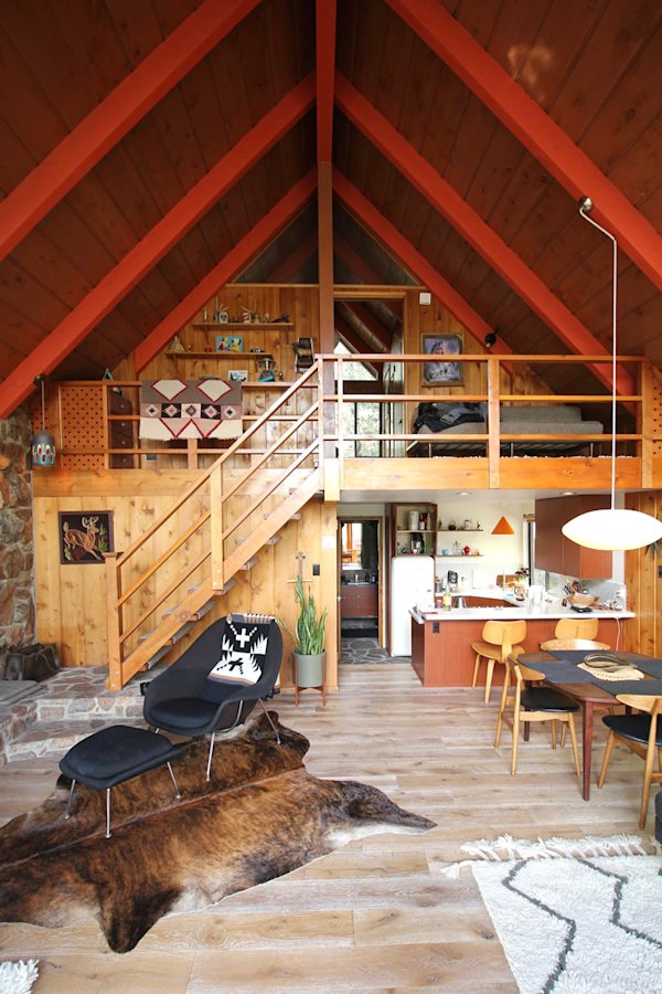 Idyllwild-Cabins-Pine-Cove-MCM-AFrame-2