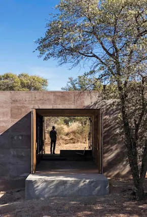 A Refined Desert Home Made of the Earth It's Built Upon
