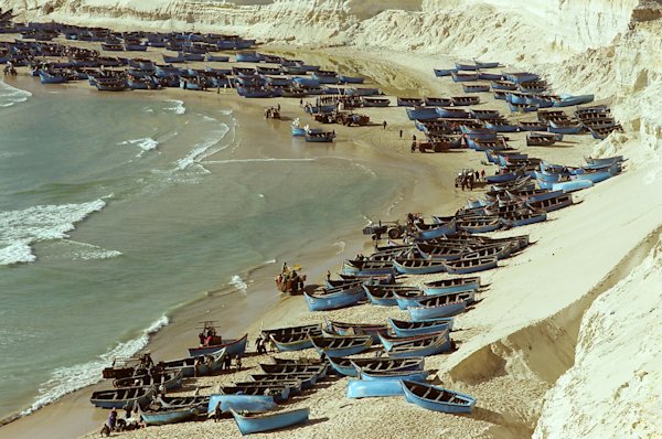 Dane-Faurschou-Sahara-Surf-10