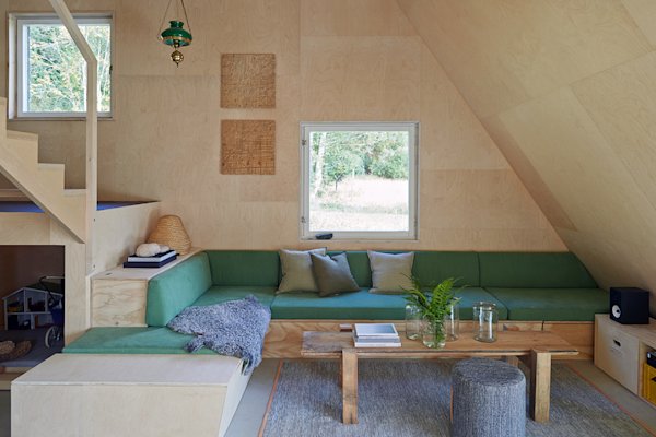 Leo-Qvarsebo-Summer-House-Fieldmag-7