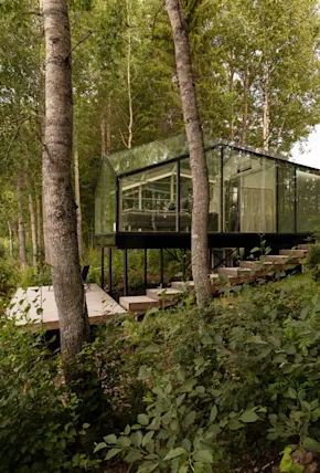 The All-Glass Lucia Smart Cabin in Finland Opens Up to Nature