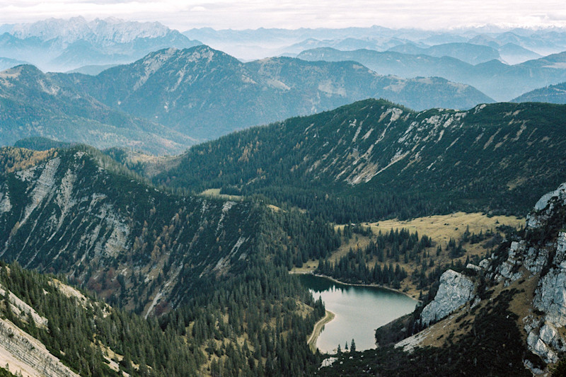 Philipp-Wortmann-fall-alpine-hike-12