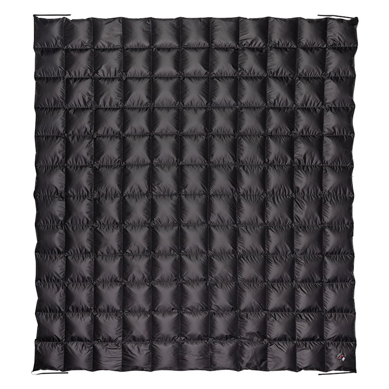 Western Mountaineering Cloud 9 Comforter, $320