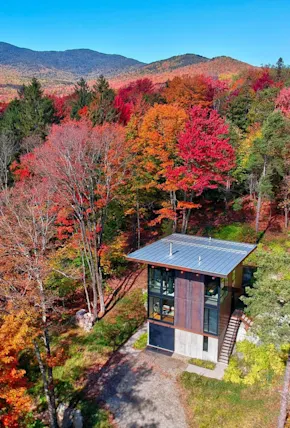The 11 Best Northern Vermont Cabin Rentals to Visit This Season