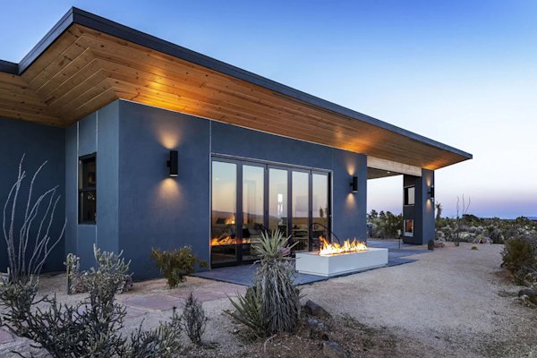 Joshua-Tree-Cabins-Yucca-Valley-Gaslight-2