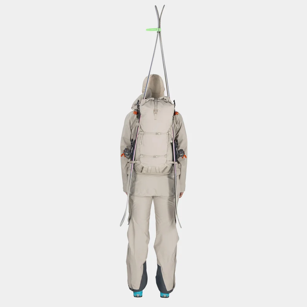 houdini-osprey-allt-skis