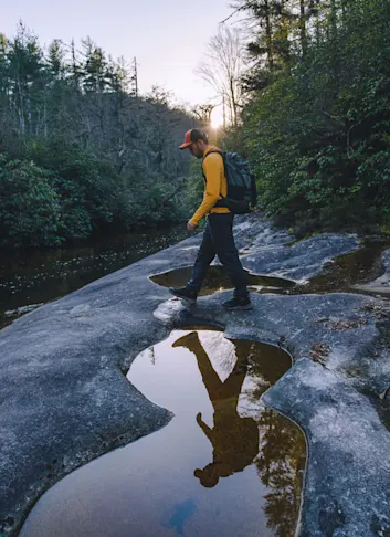 5 Rules for Shoulder Season Layering from a Pro Outdoor Photographer