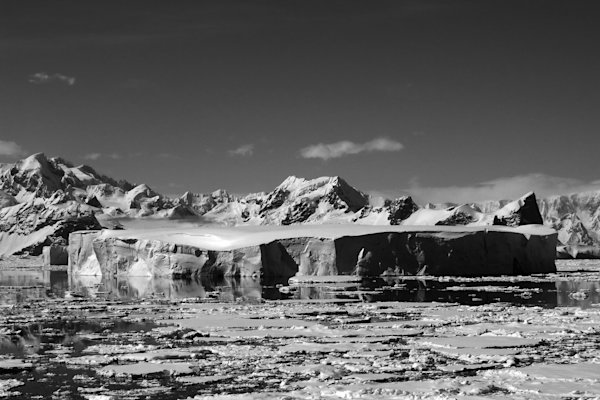 Losse-Antarctic-Icebreaker-8