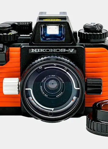 Nikonos V Review: The Ultimate Waterproof Film Camera for Outdoor Adventure
