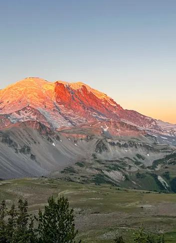 A Road Trip Guide to the Best National Park Hikes in Washington State