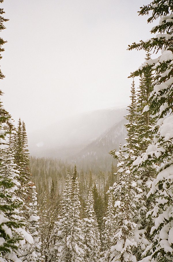 Bell-Lake-Yurt-Montana-Ski-FieldMag-21