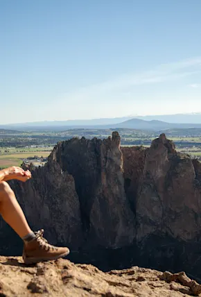 A Visual Guide to Hiking Smith Rock's Misery Ridge Trail