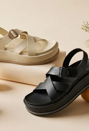Broken Homme Leather Slides