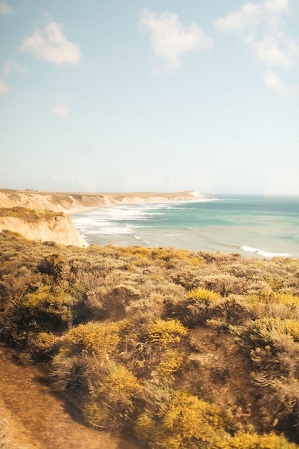 Johnie-Gal-Coast-Starlight-Amtrak-Fieldmag-16