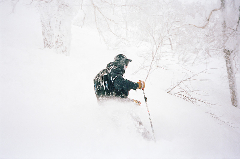 Kellen-Mohr-Japan-Van-6