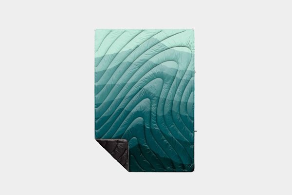 car-camping-essentials-rumpl-puffy-blanket