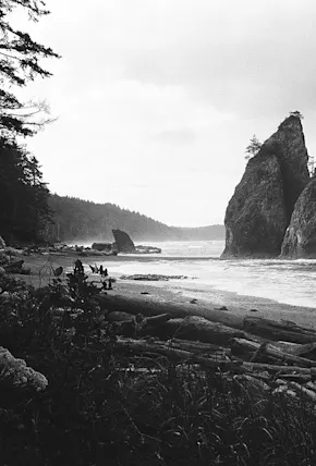 Backpacking Washington's Most Iconic Landscapes in One Week