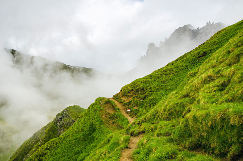Stephen-Dagley-Austria-Hut-Hiking-Fieldmag-12