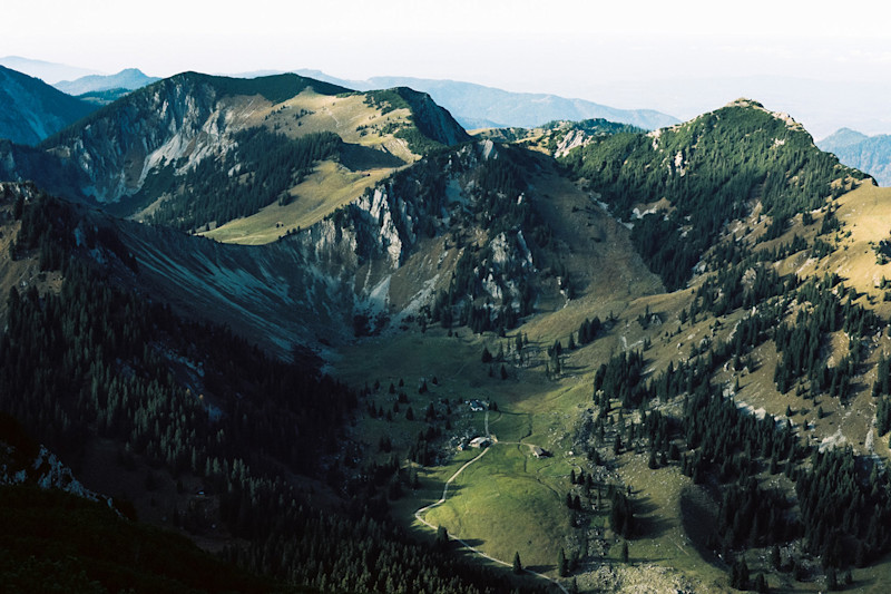 Philipp-Wortmann-fall-alpine-hike-11