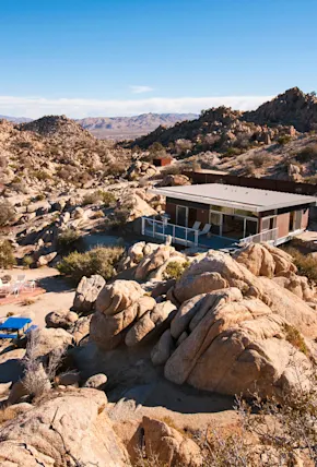 A Perfect Prefab Oasis In Califronia's Joshua Tree Desert