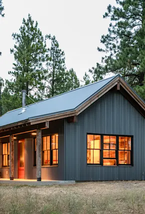 Mixing New and Old, a Pair of Cabins Achieve Rustic Harmony