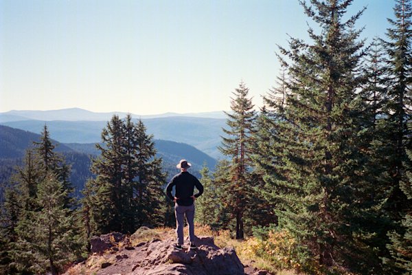 2-devils-peak-lookout-gh