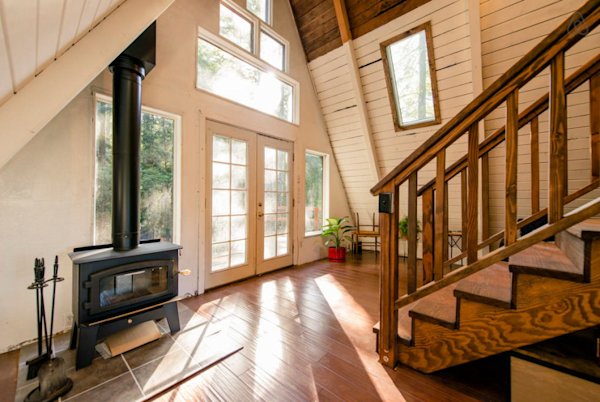 A-Frame-AirBNB-8