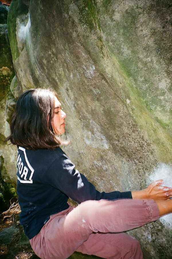Nic-Sabo-Castle-Rock-Climbing-Field-Mag-15