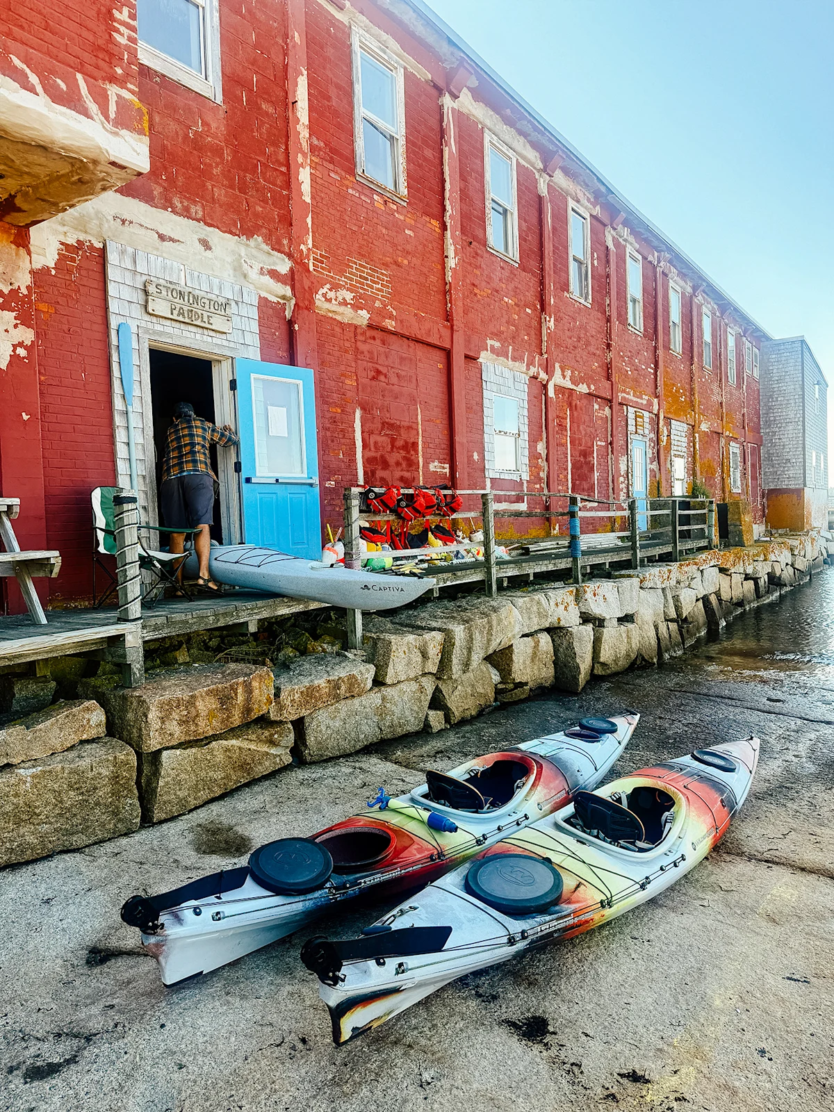 leah-balagopal-maine-island-trail-kayaking-stonington-paddle