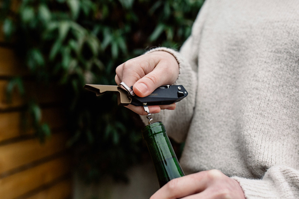 Leatherman EUROPE75 Tool Revisits the Company's Origin Field Mag