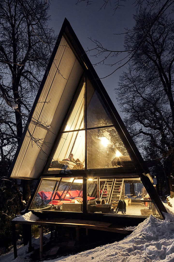 Chile-Prism-Black-Aframe-Cabin-Fieldmag-8